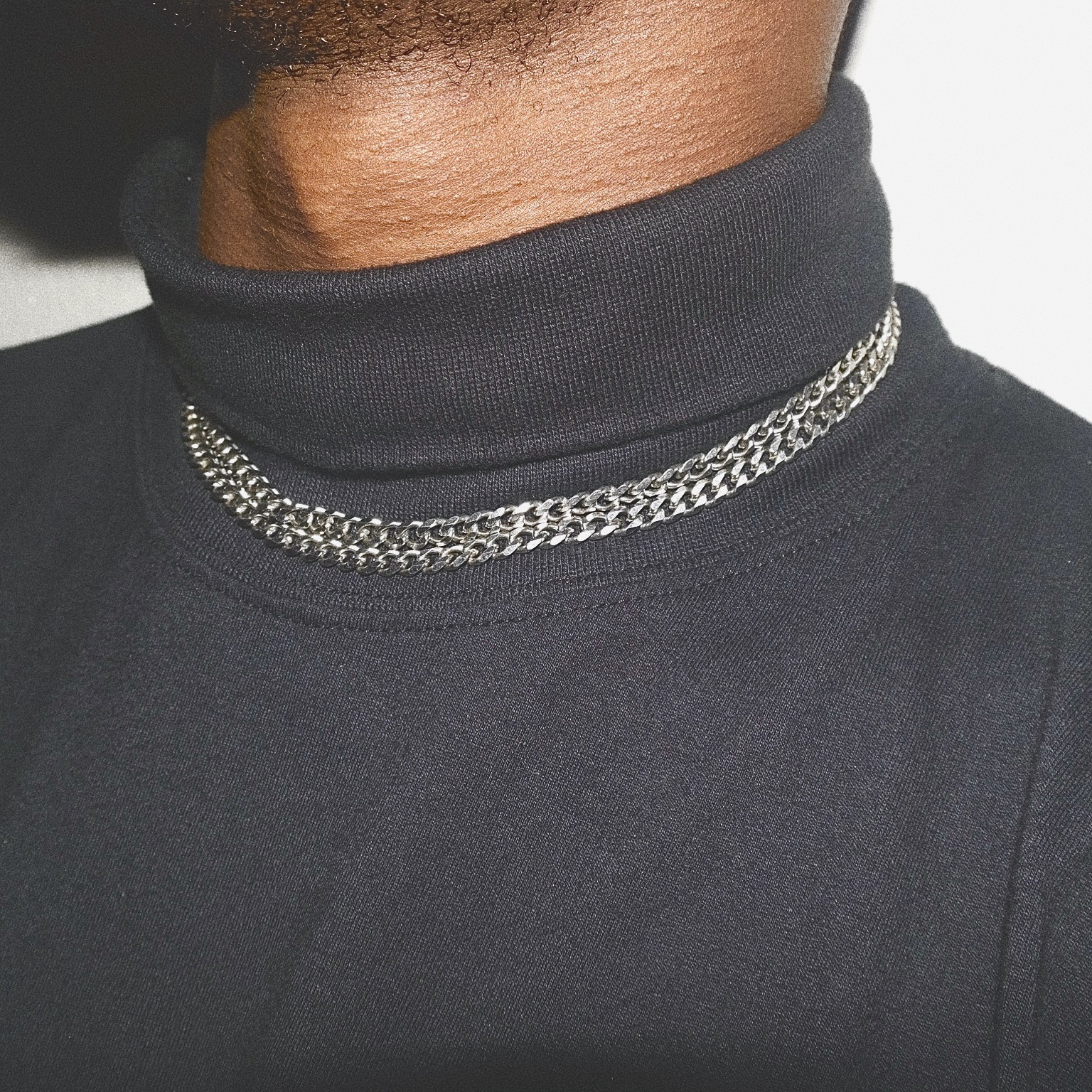 CURB CHAIN NECKLACE IN SILVER | Humane Fashion Market