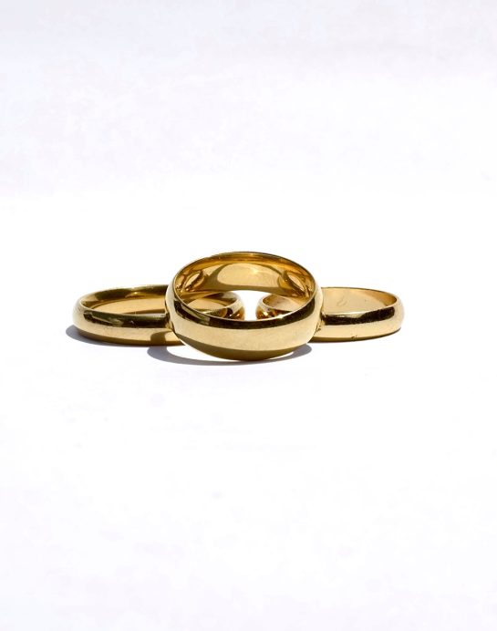 BAND RING IN GOLD